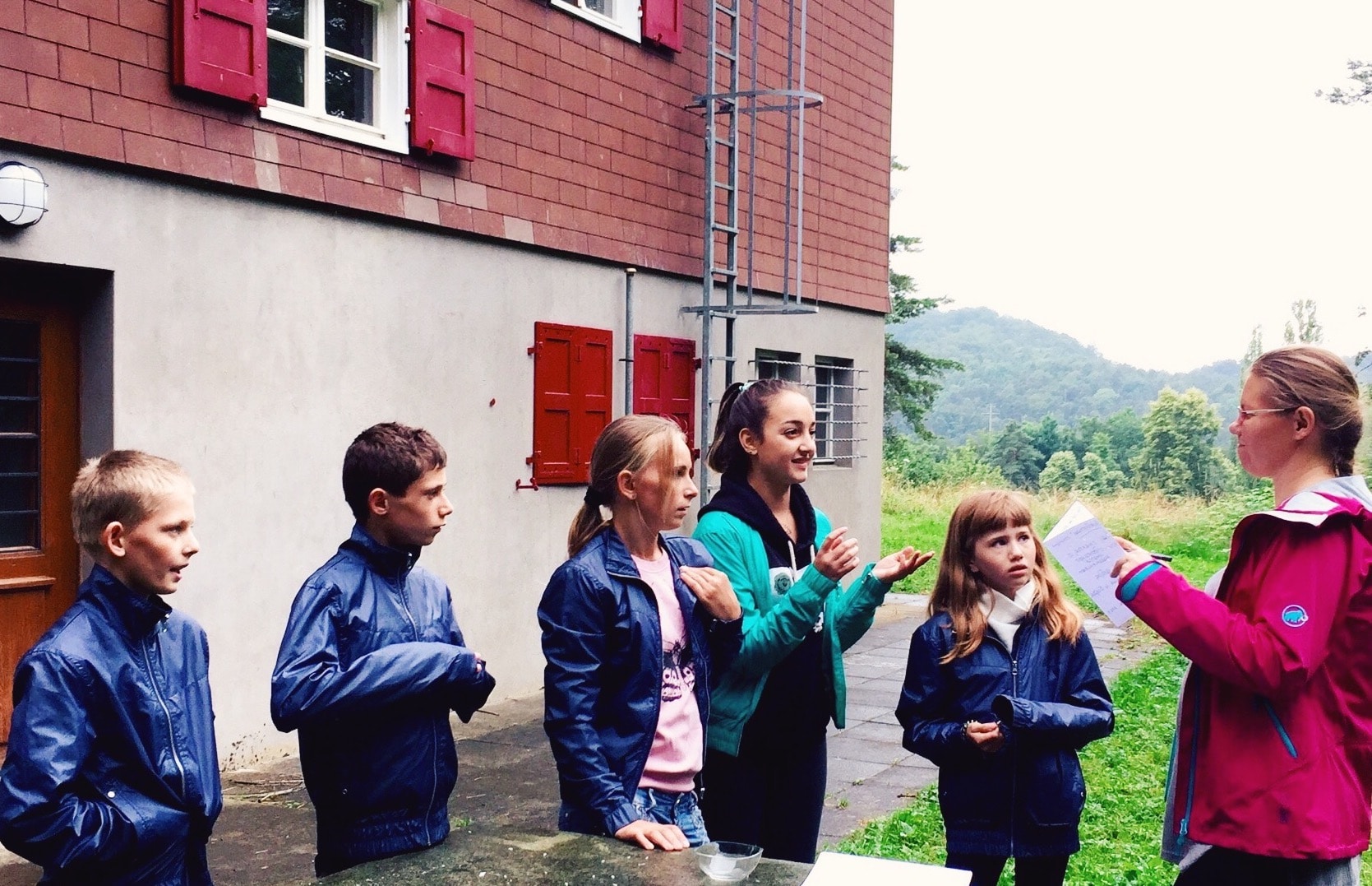 В Швейцарии вновь организуют летний лагерь для детей-сирот из Украины