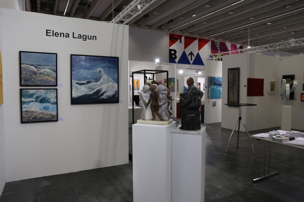 Картины Елены Лагун в технике энкаустика на международной выставке в Австрии, Инсбрук, 2016.