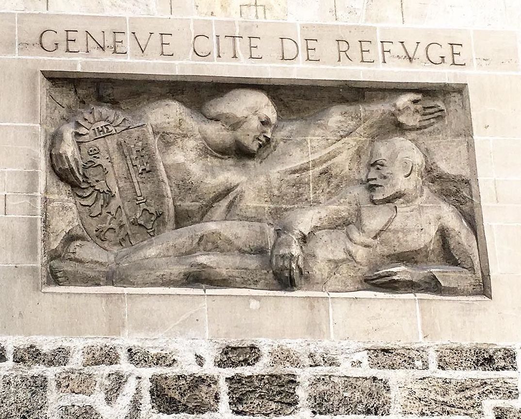 Барельеф «Genève Cité de Refuge» с Лениным (© Pere Torra)