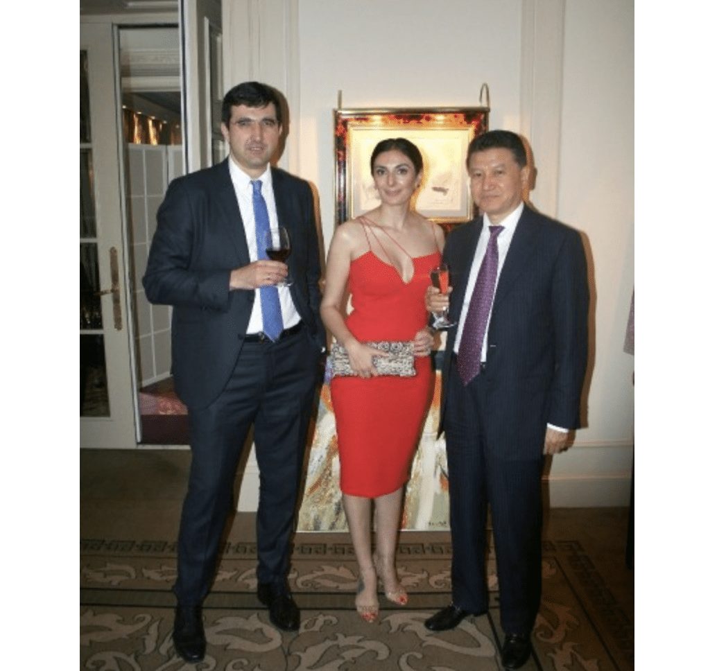 Владимир Крамник, Анаида Шнайдер, Кирсан Илюмжинов на благотворительном вечере в Цюрихе.