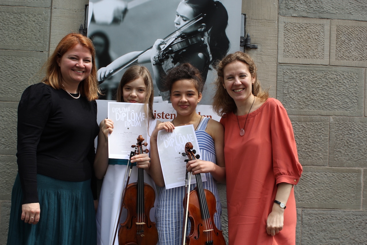 Ученики Школы Музыки Захара Брона получают призы на престижных музыкальных конкурсах.