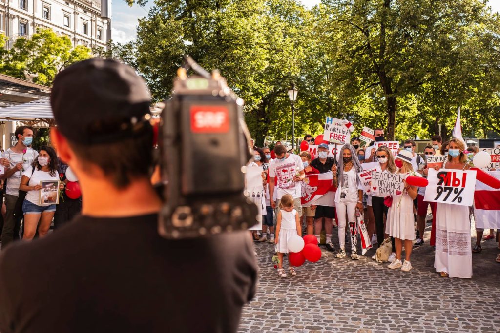 Акция солидарности с Беларусью в Цюрихе 15 августа 2020. (© Андрей Федорченко)