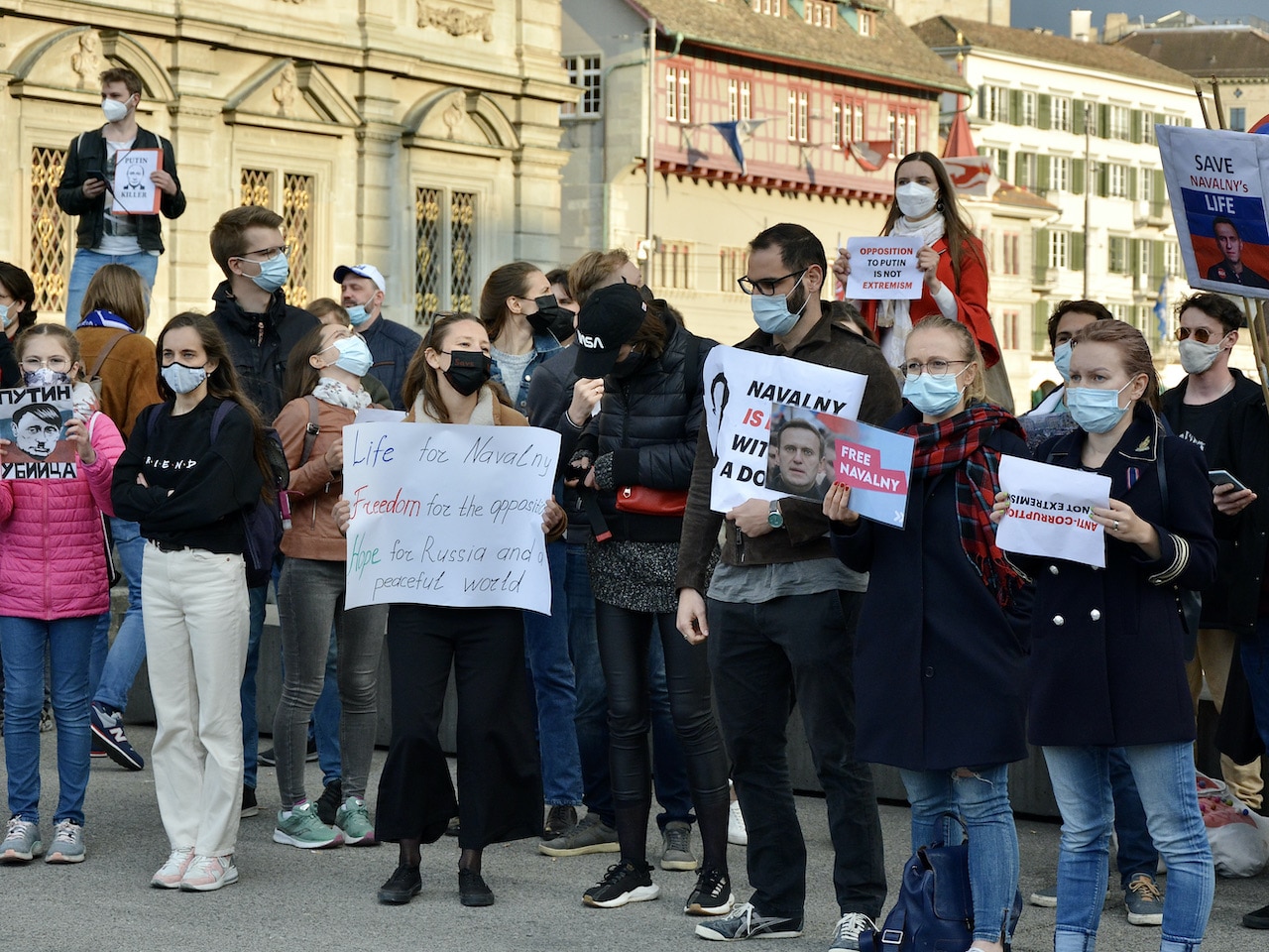 Демонстранты хотят быть услышаны властями и прессой страны. (© schwingen.net)