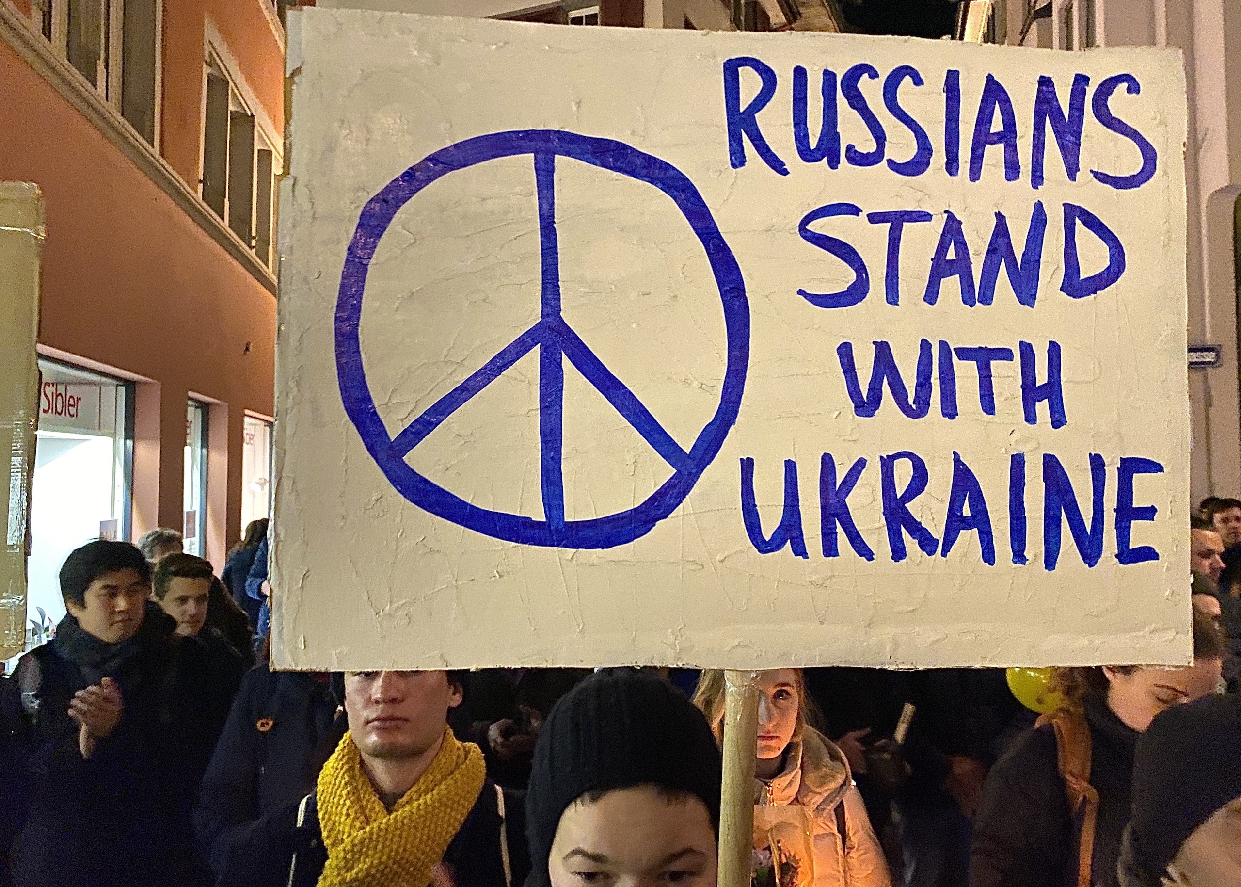 Манифестация солидарности с украинцами в их освободительной войне против путинской агрессии. Цюрих. 28 февраля 2022 г. (© schwingen.net)