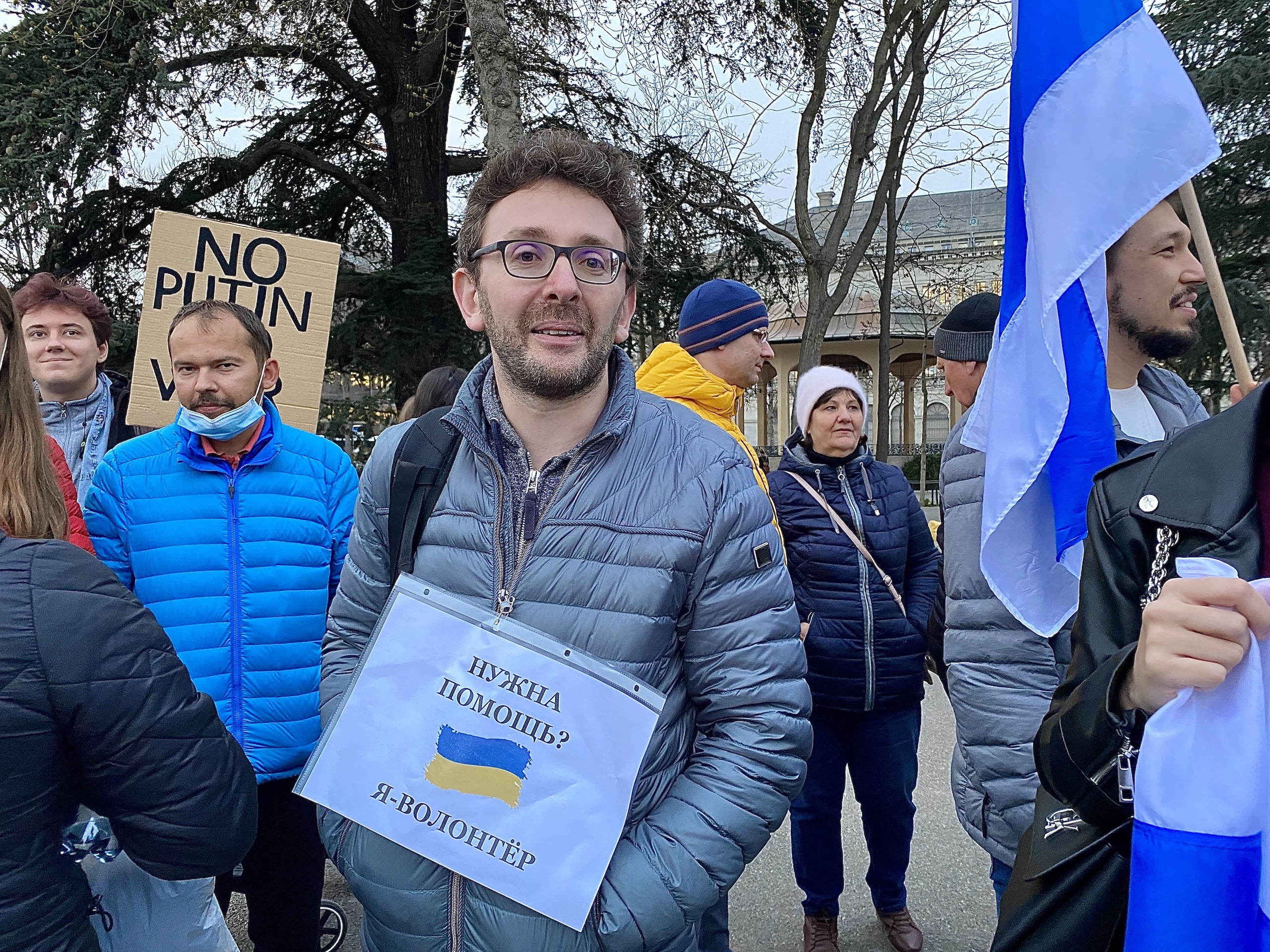 Волонтерское движение помощи украинцам и Украине объединило в Европе тысячи людей. 23 марта 2022 г. (© schwingen.net)