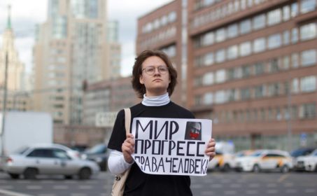 Лев Пономарев. 100 дней войны и реальный шаг к объединению