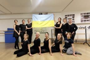 Танцевальные па для голубок из Украины в Цюрихе