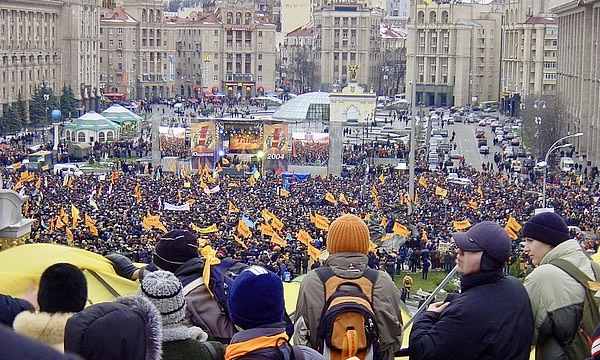 Оранжевая революция, 22 ноября 2004 г. в Киеве. Photo by: © Dr. Marion Duimel; November 22, C.E.2004, в Киеве.